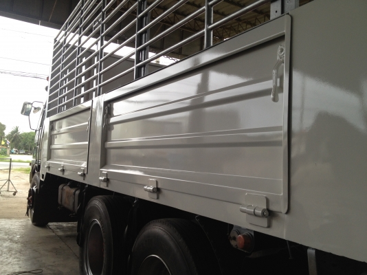 ขาย 10 ล้อ เพลาเดียว ไม่ดั้ม HINO 260 แรงม้า ขาย 10 ล้อ เพลาเดียว ไม่ดั้ม HINO 260 แรงม้า