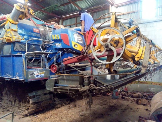 ขายช่วงล่าง d3 ทั้งหมดครับ ใบแทรค โซ่ ล้อนำ ลอนเลอร์ สปอเกตราคา ด้านในเลยครับ