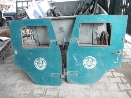 ประตู Jeep CJ 6