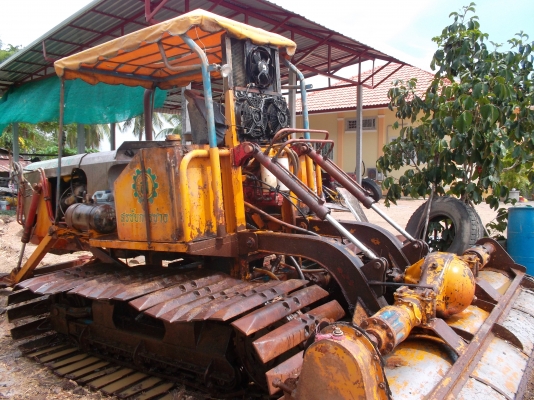 ขายรถตีดิน