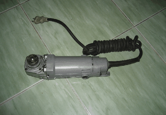 ขายด่วน หินเจีย4"  Makita  9005NB 570W MADE IN JAPAN แท้100\%