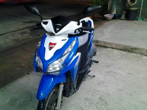 ฝากขายHONDA คลิก125iตัวใหม่ครับ15900สนใจ0853647170