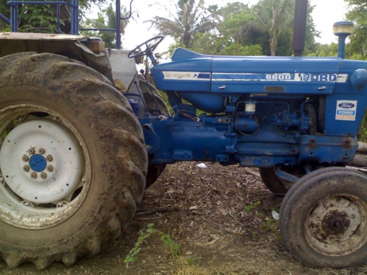 ford 5000....77..t 3 รถบ้าน