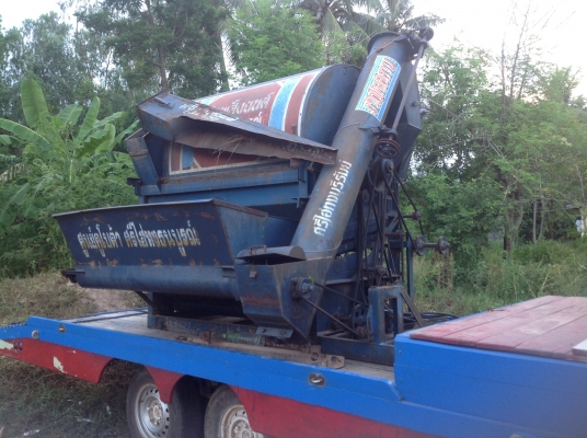 ขายด่วน ตู้นวดข้าว รุ่นจัมโบ้5500 ไทยเส็งยนต์ การเกษตร ขายด่วน ตู้นวดข้าว รุ่นจัมโบ้5500 ไทยเส็งยนต์ การเกษตร