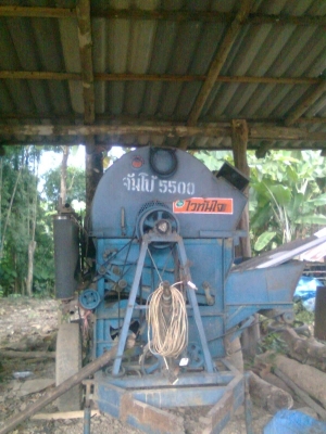 ขายด่วน ตู้นวดข้าว รุ่นจัมโบ้5500 ไทยเส็งยนต์ การเกษตร