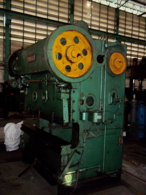 ขายแล้ว จ.ตาก เครื่องพับเหล็กญี่ปุ่น สภาพดี 80\% ลดราคา 210,000