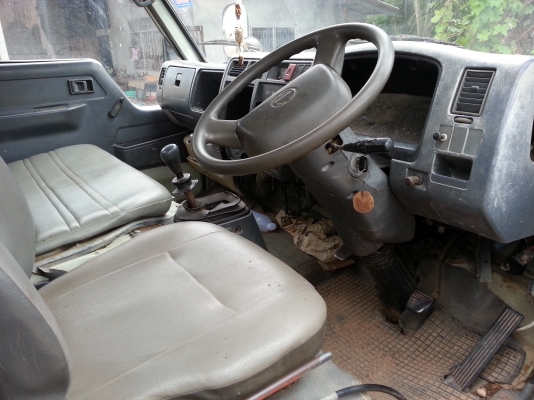 ขาย6ล้อดัมพ์โตโยต้าพร้อมโอน