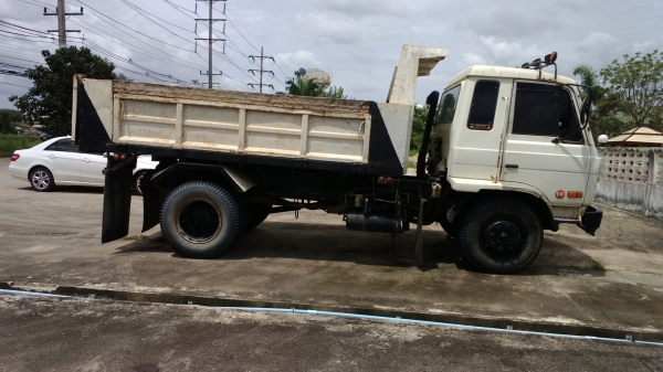 6ล้อดั้ม นิสสันUD CP180 ยาง900-20 รถห้างแท้ เดิมๆ 6ล้อดั้ม นิสสันUD CP180 ยาง900-20 รถห้างแท้ เดิมๆ