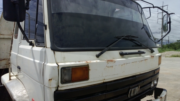 6ล้อดั้ม นิสสันUD CP180 ยาง900-20 รถห้างแท้ เดิมๆ 6ล้อดั้ม นิสสันUD CP180 ยาง900-20 รถห้างแท้ เดิมๆ