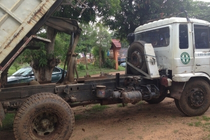 ขาย 6ล้อดั๊ม NISSAN UD ปี39 เครื่องใหญ่ PE6 180HP แห้งดีไม่เยิ้ม แรงจริง ช่วงล่างแน่นคัสซีดี ไม่ผุ กระบะดั๊มเหล็ก 6 ตัน ยาว3.8ม.สภาพดี พ.พาวเวอร์ เบรคทริฟฟี่ ยาง900 ดี6เส้น หัวบางเดิมภายในดี คอนโซลครบ หร้อมใช้ พร้อมลุยงาน ราคาต่อรองได้ครับ