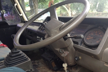 ขาย 6ล้อดั๊ม NISSAN UD ปี39 เครื่องใหญ่ PE6 180HP แห้งดีไม่เยิ้ม แรงจริง ช่วงล่างแน่นคัสซีดี ไม่ผุ กระบะดั๊มเหล็ก 6 ตัน ยาว3.8ม.สภาพดี พ.พาวเวอร์ เบรคทริฟฟี่ ยาง900 ดี6เส้น หัวบางเดิมภายในดี คอนโซลครบ หร้อมใช้ พร้อมลุยงาน ราคาต่อรองได้ครับ