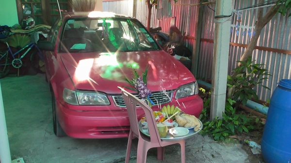 ขายรถเก๋งโตโยต้าสามห่วงตองหนึ่งปลดจากแท็กซี่ ขายรถเก๋งโตโยต้าสามห่วงตองหนึ่งปลดจากแท็กซี่