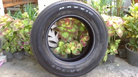 ขายถูก!!! ยางมือสอง Maxis 215/70 R16 ปี 07