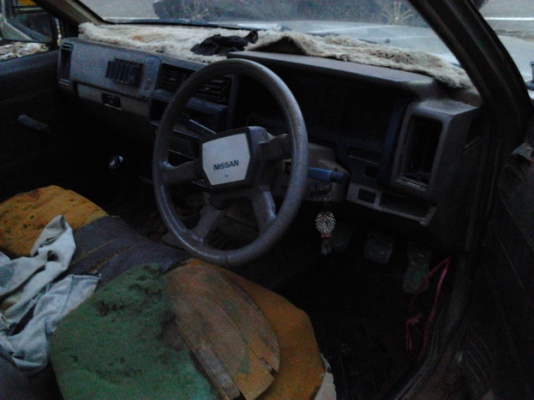 ***ขายแล้วครับขอบคุณ Truck2hand ขาย ขาย กระบะตอนเดียว NISSAN BIG-M TD2.5 ฝาขาวปี30/87 สภาพต้องเก็บ เครื่องTD 2.5 ฝาขาว ติดง่าย วิ่งดี ใบพัดฟรี ของเหลวต้องถ่าย ท่อไอเสียขาด น้ำมันเบรคแห้ง ช่วงล่างดี มีส่ายนิดๆ คัสซีสวยไม่ผุไม่บวม ยางพอใช้ พื้นกระบะผุเยอะ ฝ