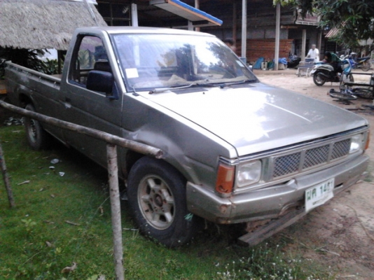 ***ขายแล้วครับขอบคุณ Truck2hand ขาย ขาย กระบะตอนเดียว NISSAN BIG-M TD2.5 ฝาขาวปี30/87 สภาพต้องเก็บ เครื่องTD 2.5 ฝาขาว ติดง่าย วิ่งดี ใบพัดฟรี ของเหลวต้องถ่าย ท่อไอเสียขาด น้ำมันเบรคแห้ง ช่วงล่างดี มีส่ายนิดๆ คัสซีสวยไม่ผุไม่บวม ยางพอใช้ พื้นกระบะผุเยอะ ฝ