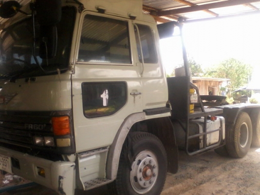 ขายรถหัวลาก HINO3ใบปัด 260แรง สภาพดี เครื่องดี คัสชีส์สวย ยางต็ม พร้อมโอนครับ