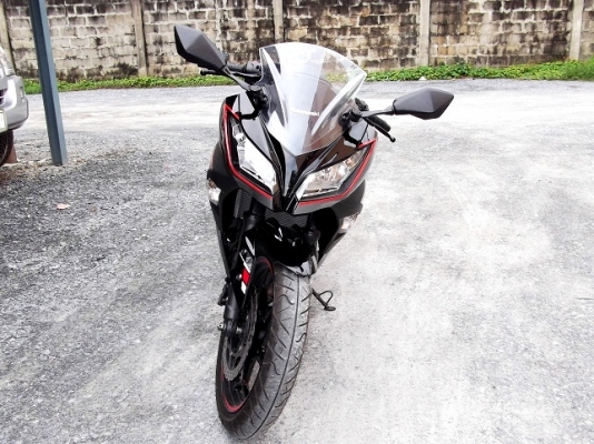 ขาย ninj 250 2013 สีดำ ใหม่กิ๊ก วิ่งไป 3300 กม ไม่ล้ม ไม่ชน แต่งลายใหม่