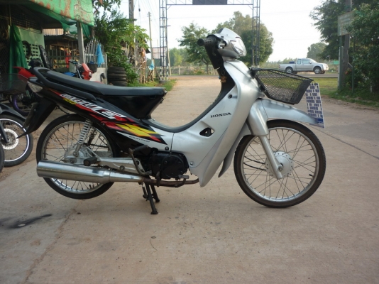 ขายเวฟ 100 ขายตามสภาพ    9999 บาท