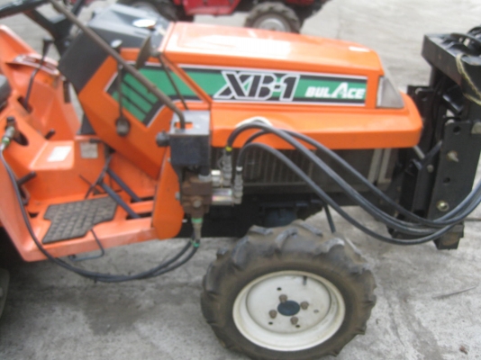 ขายรถไถTRACTOR KUBOTA XB1 BUL ACE 12แรง ติดกระบวย พร้อมใช้งาน ขายรถไถTRACTOR KUBOTA XB1 BUL ACE 12แรง ติดกระบวย พร้อมใช้งาน