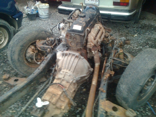 ขายคัสซี โตโยต้าไมตี้เอ็ก ให้ทั้งหมดช่วงล่างทุกตัว19900 แยกขายเครื่องพร้อมเกียร์25500บาท ผมรับประกันว่าเครื่องดีเกียร์ดี คัสซีไม่ผุ มีกร่อนนิดหน่อยที่คานหน้า นอกนั้นสวยทั้งเส้น(หรือเหมาทั้งหมดพร้อมเล่มทะเบียน39000บาท)