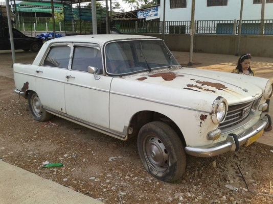 ขาย Peugeot 404 มีทะเบียน