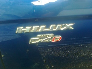 ขายรถกระบะ 4 ประตู TOYOTA D4D 4 ประตู เครื่อง 2500 เกียร์ธรรมดา เชื้อเพลิงดีเซล พวงมาลัยเพาเวอร์ เกียร์ธรรมดา ราคา 370000