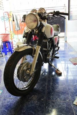 ขาย - แลก SR400 มีวิดีโอ (ลดราคา) ขาย - แลก SR400 มีวิดีโอ (ลดราคา)