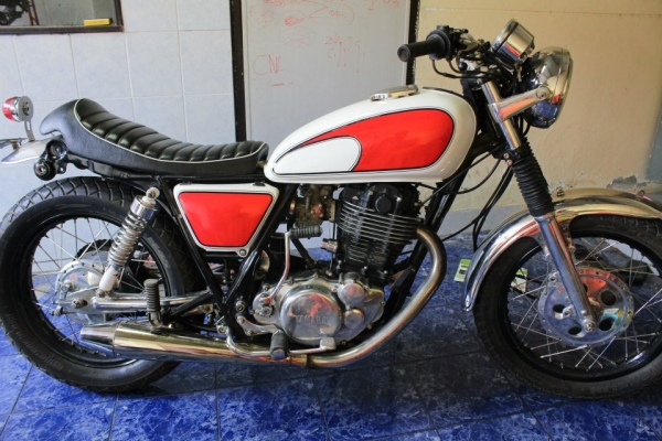 ขาย - แลก SR400 มีวิดีโอ (ลดราคา)