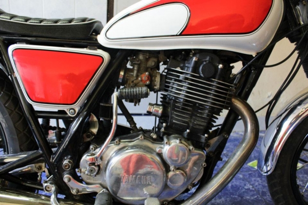 ขาย - แลก SR400 มีวิดีโอ (ลดราคา) ขาย - แลก SR400 มีวิดีโอ (ลดราคา)