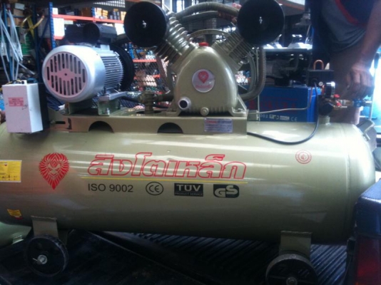 ขายปั๊มลม 260 ลิตร 2 เเรง พร้อมมอเตอร์ ราคาไม่เเพง