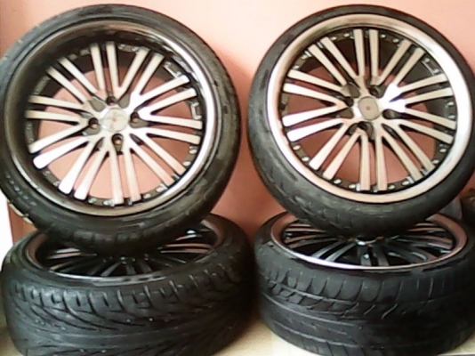 ขายแม็กซ์พร้อมยาง VIP ขอบ 18 สภาพนางฟ้า