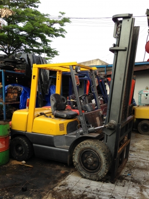 ขายฟอร์คลิฟท์ถูกสภาพดีพร้อมใช้งาน0867809400ด่วนครับ