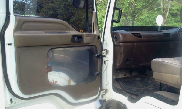 ISUZU 195 แรงม้า รถโม่ 3 คิว มีใบอินวอยซ์ ISUZU 195 แรงม้า รถโม่ 3 คิว มีใบอินวอยซ์