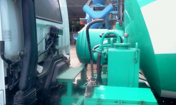 ISUZU 195 แรงม้า รถโม่ 3 คิว มีใบอินวอยซ์ ISUZU 195 แรงม้า รถโม่ 3 คิว มีใบอินวอยซ์