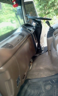 ISUZU 195 แรงม้า รถโม่ 3 คิว มีใบอินวอยซ์ ISUZU 195 แรงม้า รถโม่ 3 คิว มีใบอินวอยซ์