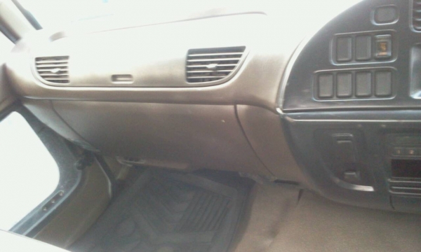 ISUZU 195 แรงม้า รถโม่ 3 คิว มีใบอินวอยซ์ ISUZU 195 แรงม้า รถโม่ 3 คิว มีใบอินวอยซ์