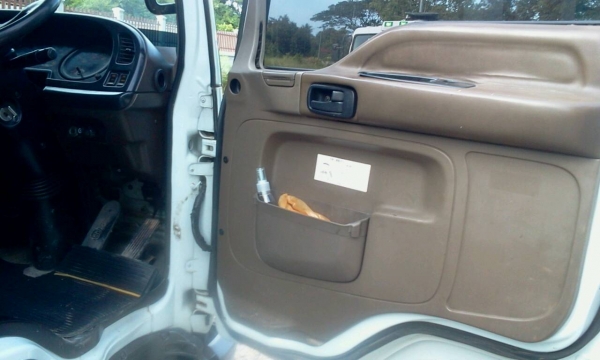 ISUZU 195 แรงม้า รถโม่ 3 คิว มีใบอินวอยซ์ ISUZU 195 แรงม้า รถโม่ 3 คิว มีใบอินวอยซ์