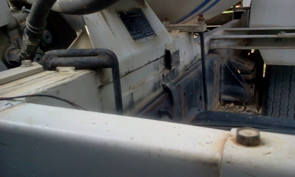 รถโม่สามคิวยี่ห้อนิสสัน จำนวน 210 แรงม้า มีใบอินวอยซ์ รถโม่สามคิวยี่ห้อนิสสัน จำนวน 210 แรงม้า มีใบอินวอยซ์