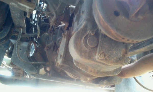 รถโม่สามคิวยี่ห้อนิสสัน จำนวน 210 แรงม้า มีใบอินวอยซ์ รถโม่สามคิวยี่ห้อนิสสัน จำนวน 210 แรงม้า มีใบอินวอยซ์