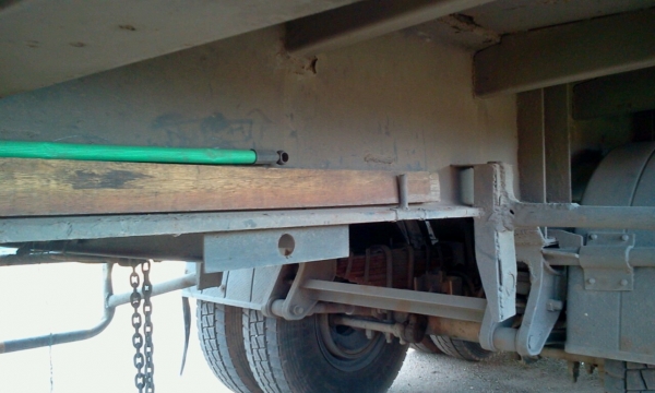 NISSAN DIESEL CK 350 พร้อมหางสามเพลาแท้ ราคาลดลงมาเหลือ 1,600,000 บาทค่ะ NISSAN DIESEL CK 350 พร้อมหางสามเพลาแท้ ราคาลดลงมาเหลือ 1,600,000 บาทค่ะ