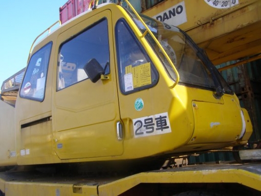 เครน TR250M-6-00104  เก่านอกแท้ ราคาคุยกันได้ สนใจสอบถามโทร 087-3310254 เจี๊ยบค่ะ