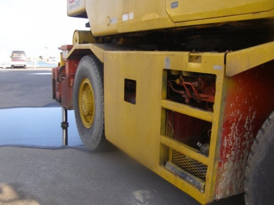 เครน TR250M-6-00104  เก่านอกแท้ ราคาคุยกันได้ สนใจสอบถามโทร 087-3310254 เจี๊ยบค่ะ