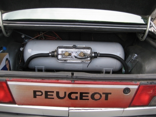 405ติดแก๊สแอร์เย็นภาษีไม่ขาดครับ 405ติดแก๊สแอร์เย็นภาษีไม่ขาดครับ