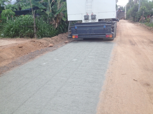 รถส่งปูนผงแบบโปรยหลังรีไซกลิ่ง