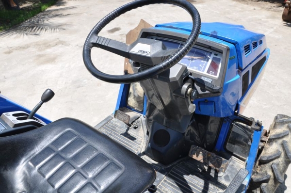 ขายISEKI 185(4WD)พร้อมโรตารี่ตีดิน สภาพสวยเดิมจากญี่ปุ่น ยังไม่เคยใช้งานในไทย 115,000บาทเท่านั้น!!