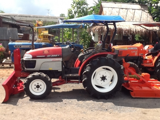 ยันร์ม่า EF352 T 4 WD ใบมีด ตัดหญ้าใหม่ งามๆ