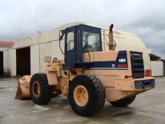 รถตัก WA320 ของKOMATSU ขายถูก เก่านอกแน่นอน สนใจติดต่อเจี๊ยบเลยค่ะ 087-3310254 ค่ะ รถตัก WA320 ของKOMATSU ขายถูก เก่านอกแน่นอน สนใจติดต่อเจี๊ยบเลยค่ะ 087-3310254 ค่ะ