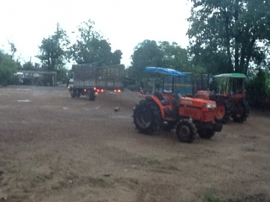 คูโบต้า L2605 4 WD 2 เพลา ตามสภาพเครื่องดีเกียร์ดี