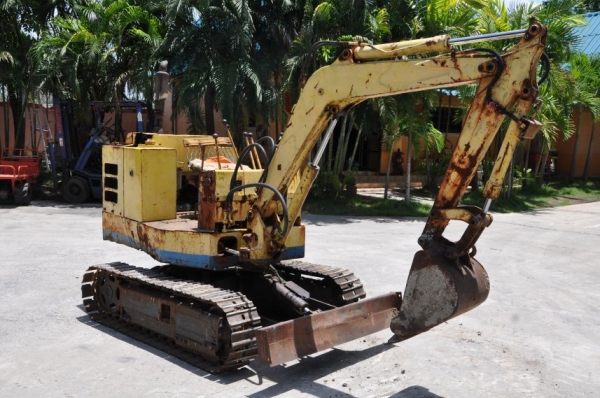 ขาย แบคโฮKOMATSU PC10 สภาพเดิมๆจากญี่ปุ่นยังไม่เคยใช้งานในไทย 89,000เท่านั้น!!