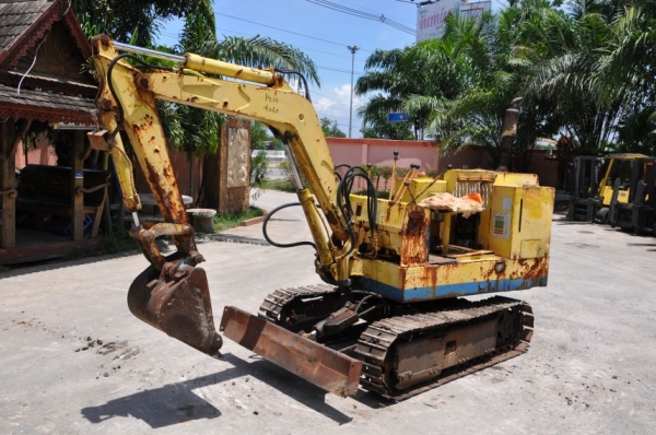 ขาย แบคโฮKOMATSU PC10 สภาพเดิมๆจากญี่ปุ่นยังไม่เคยใช้งานในไทย 89,000เท่านั้น!!